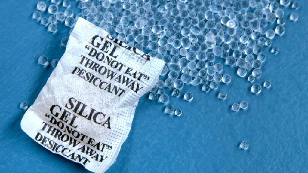 Why Use Desiccant Packets To Protect Goods? 1 32131a703678e226bb697
